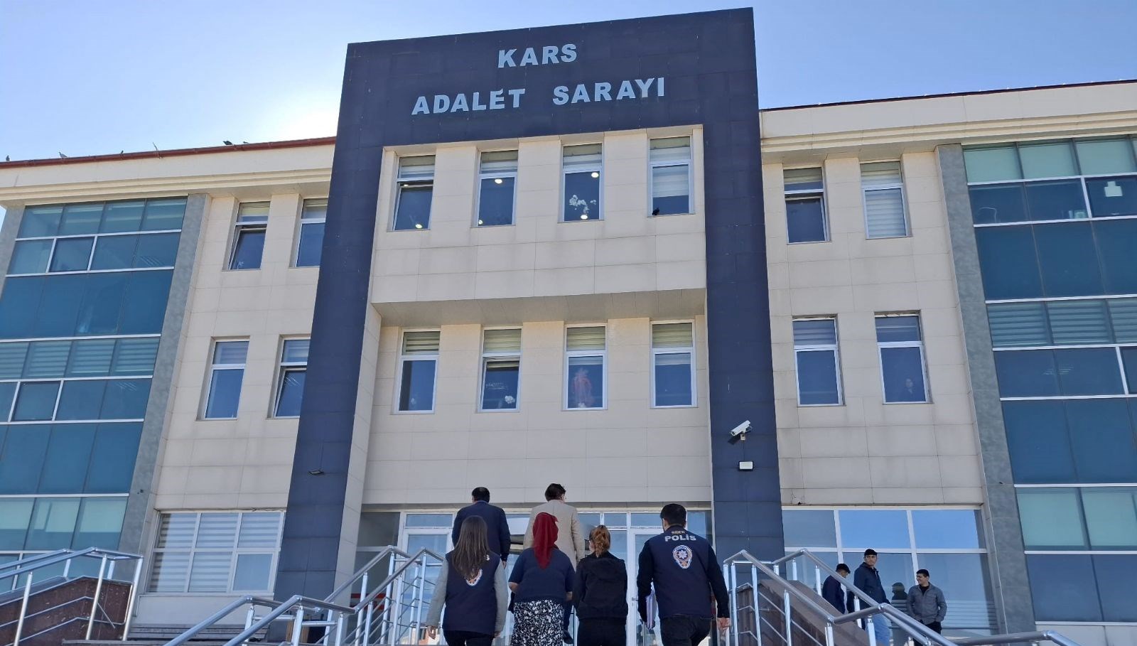 karsta siber operasyon 2 gozalti WAcaY4Hy