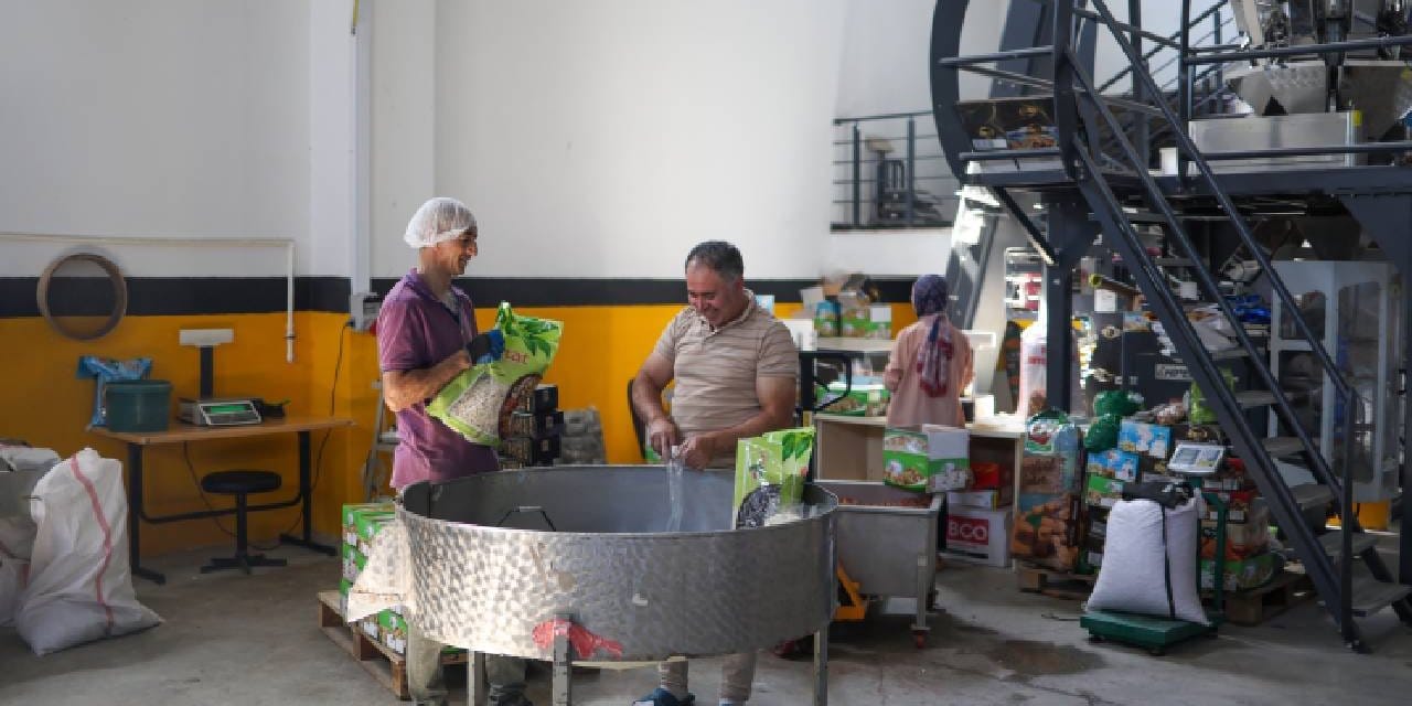 vanli gulsima hayalini fabrikaya donusturdu 86 urunle 50 kisiye is imkani sagliyor 9fbe5dC8