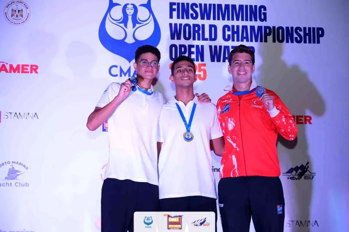 derin toparlak dunya paletli yuzme sampiyonasinda bronz madalya kazandi VtsjaStm.jpg