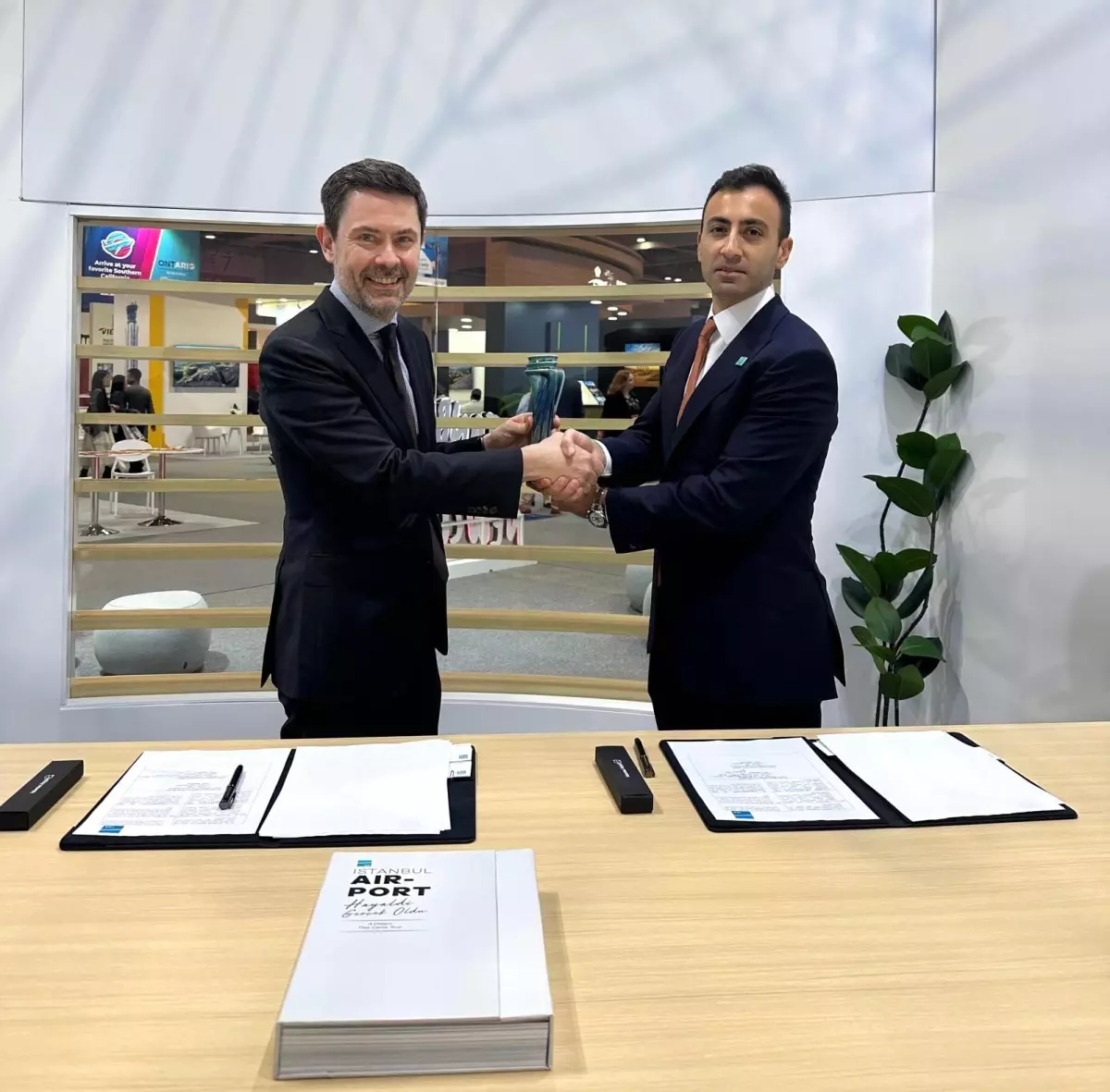 iga istanbul havalimani ve sydney havalimani kardes oldu 25RX8vMN.jpg