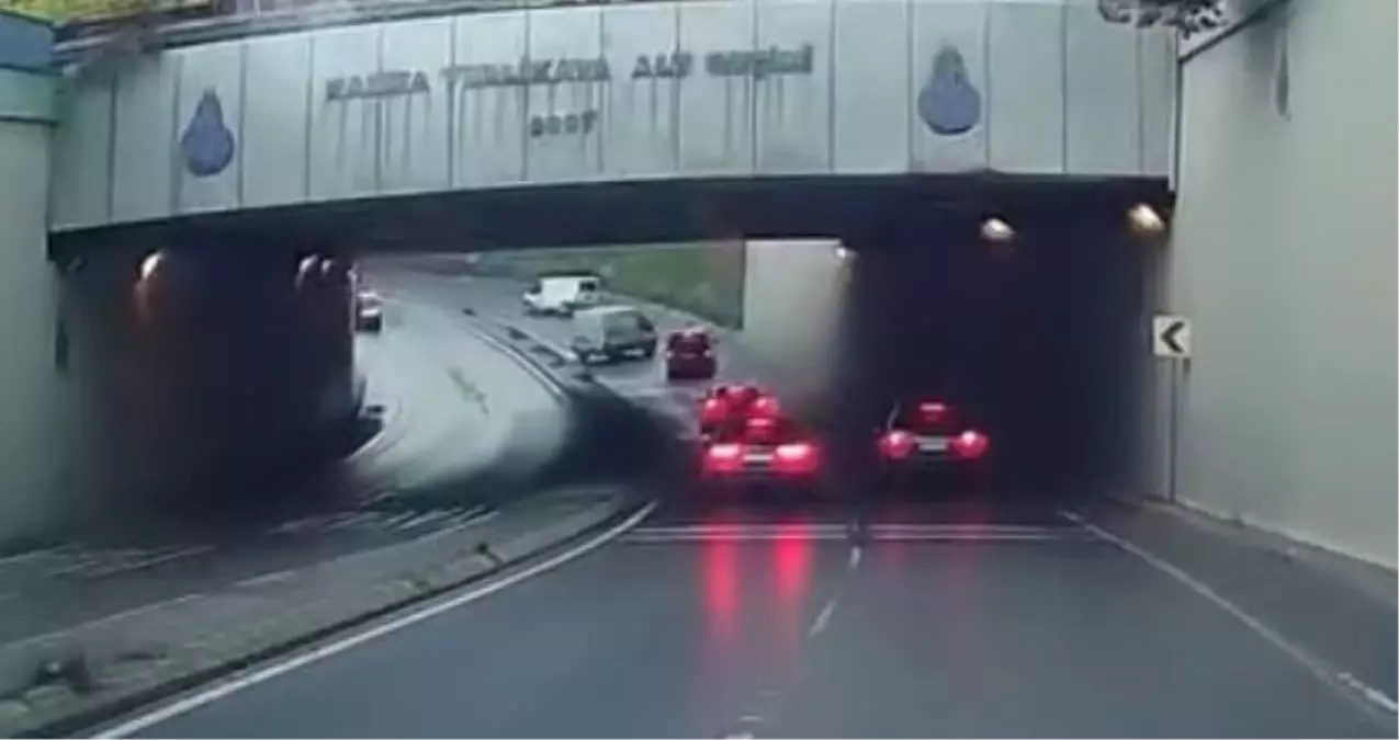 sultangazide minibus kazasi Kz9PpgT1.jpg