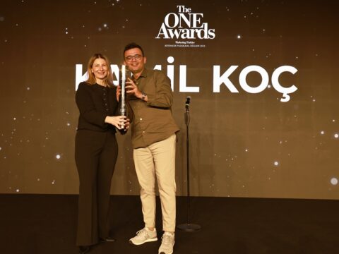 Kamil Koç’a 100. Yılında “Yılın İtibarlısı” ödülü