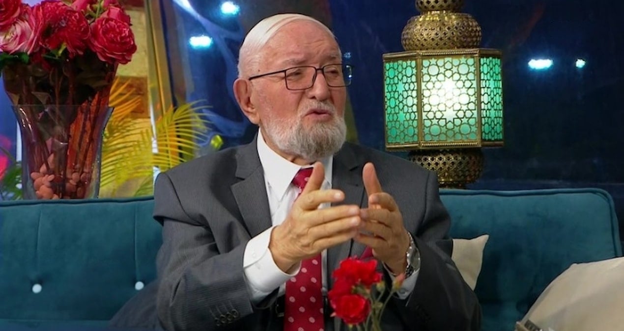 85 Yaşındaki İlahiyatçı Necmettin Nursaçan Yeniden Evlendi