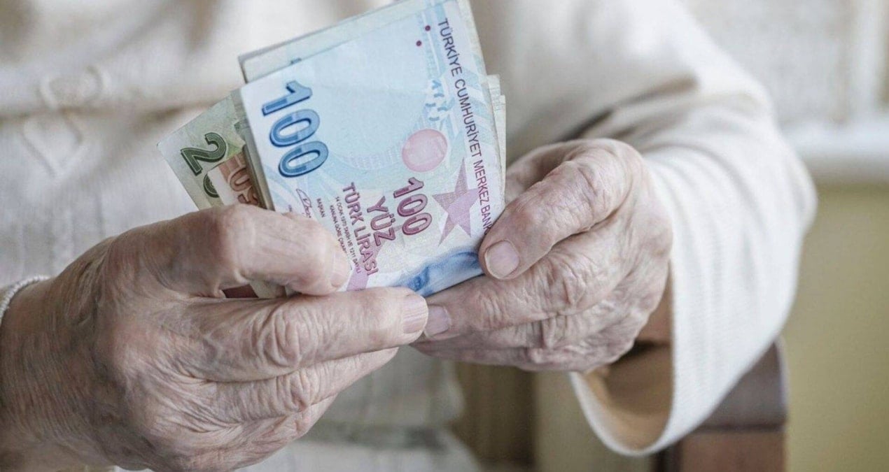 Emeklilerin Banka Borçları İçin Korkutan Gelişme: Aylıklar Bloke Edilebilir