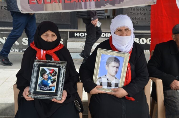 Muş’ta Kaybolan Çocuklar İçin Eylemler Devam Ediyor